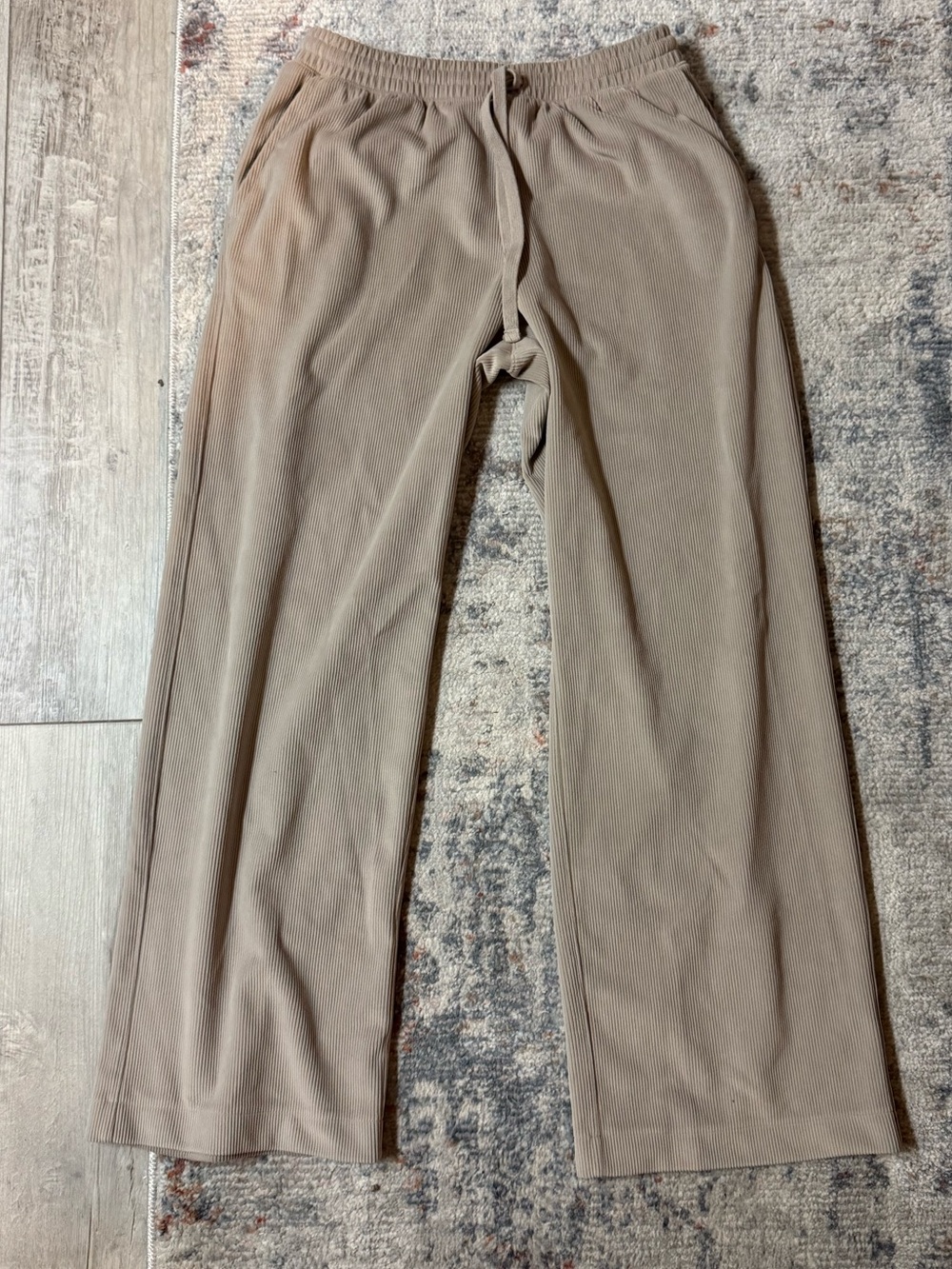 Abercrombie YPB Ribbed Pants Medium